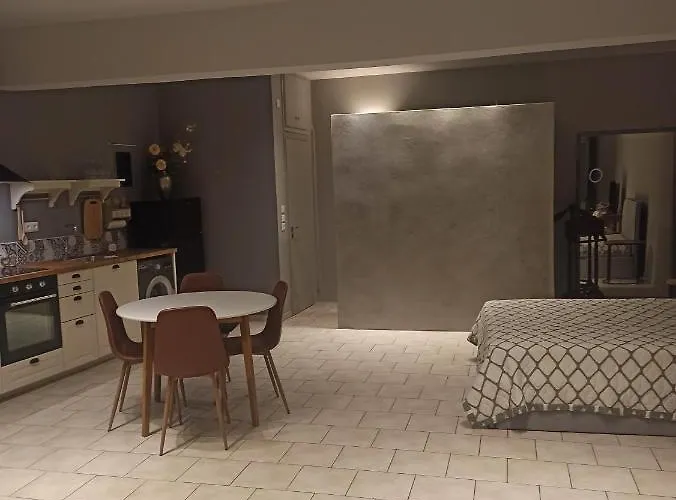 Ambrosia Apartamento Tínos